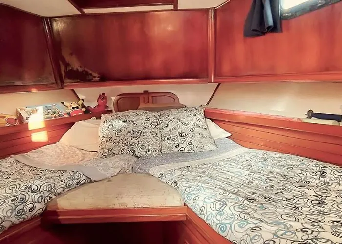 Barco 12 Mts Centro Πλωτό κατάλυμα *